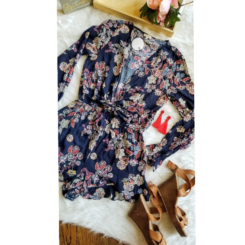 En Créme Navy Blue Floral Romper